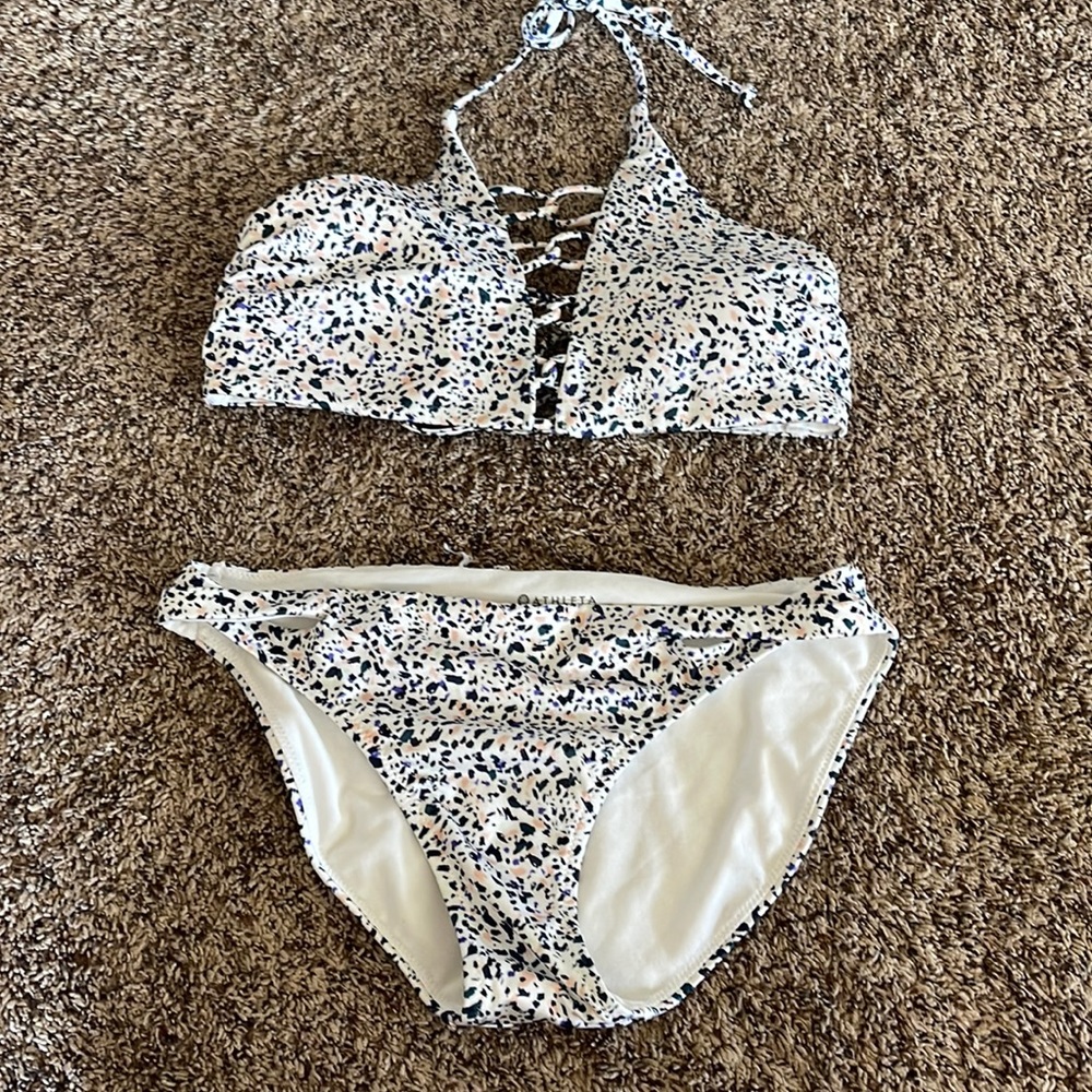 Swim suit